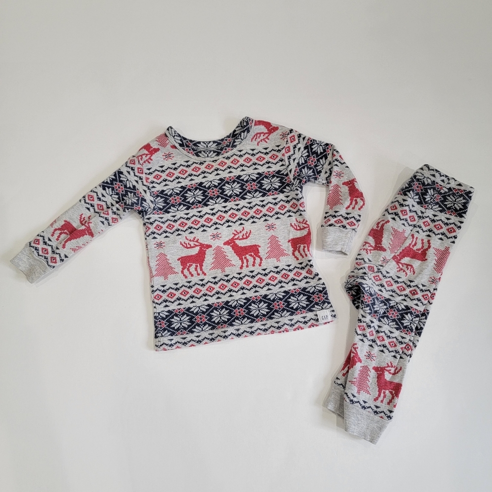 6-12M Gap Reindeer Pajama Set